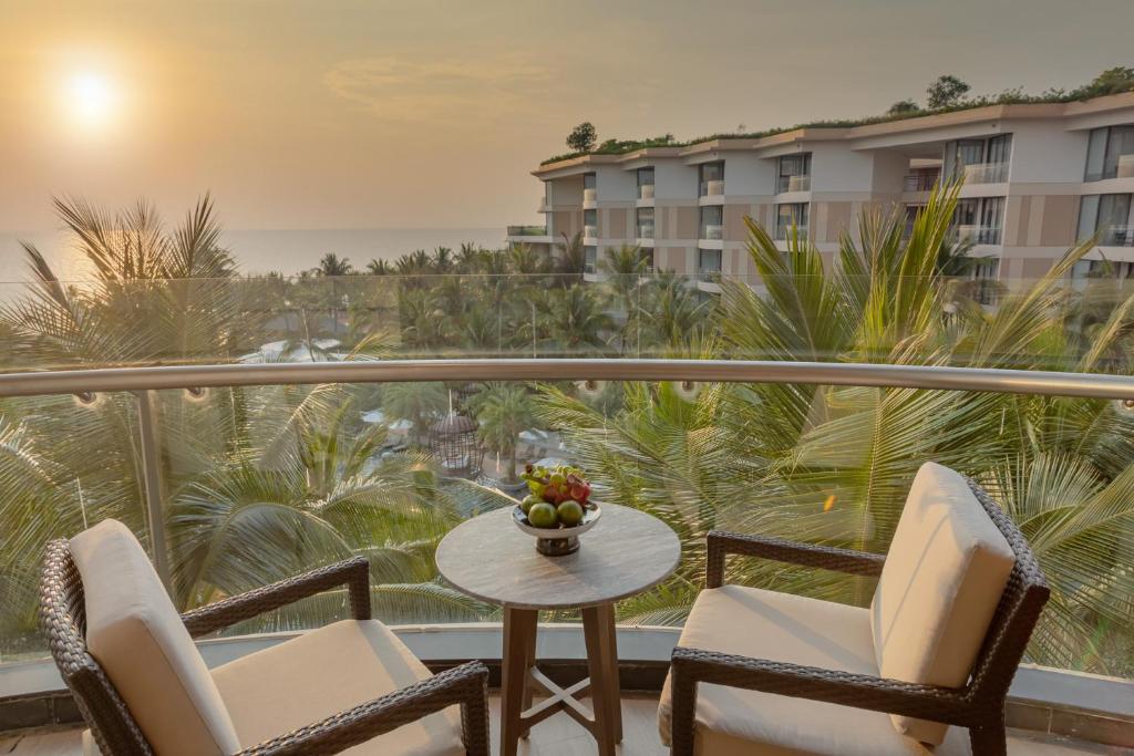 InterContinental Phu Quoc Long Beach Resort